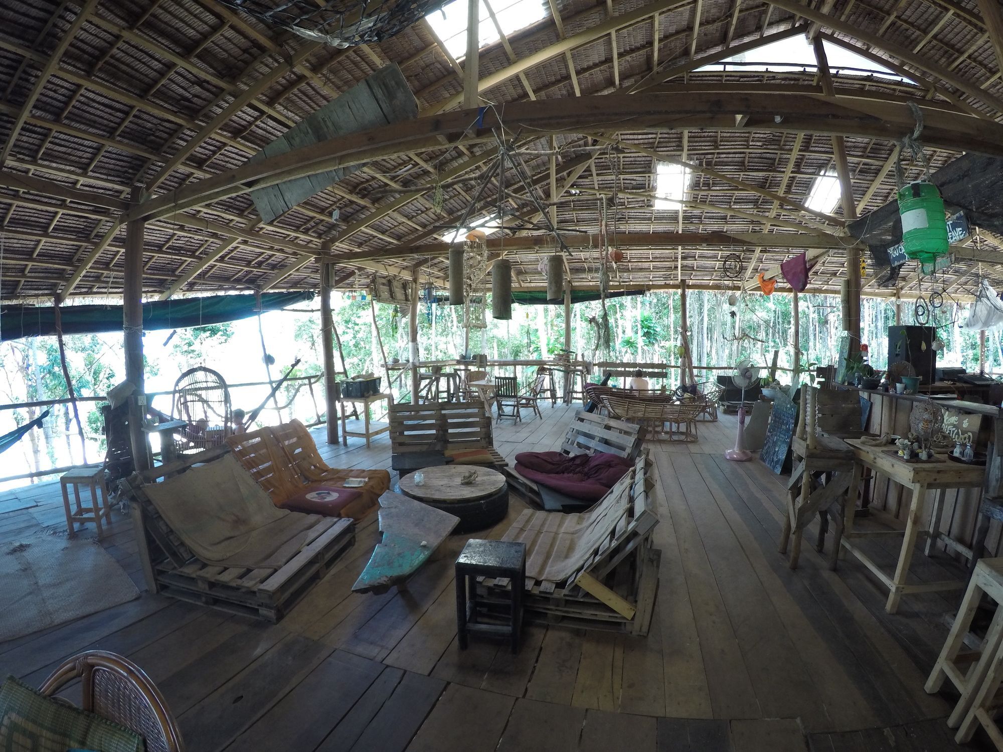 Driftwood Hostel And Bungalows 高龙撒冷岛 外观 照片